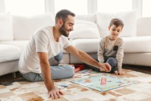 Read more about the article O Monopoly da Vida Real: Aprendendo Finanças Brincando