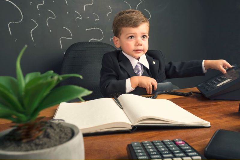 Read more about the article Mini CEOs: Desenvolvendo o Espírito Empreendedor nos Jovens