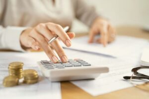 Read more about the article Entendendo SELIC, IPCA e CDI: Guia Essencial para Investidores Iniciantes